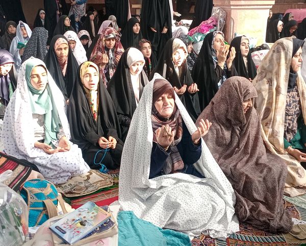 برگزاری اعتکاف دانش‌آموزی در مسجد بقیه الله شهرستان بجنورد 