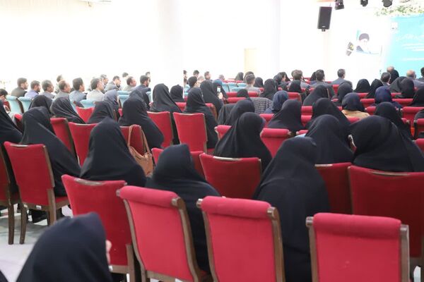 مدرسه محوری، الگوی نوین در سوادآموزی