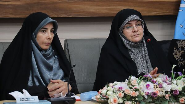 رویداد الگوسازی از زنان موفق و فعال در گفتمان الگوی سوم زن مسلمان