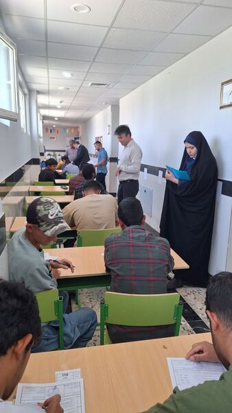 بازدید سرپرست اداره آموزش و پرورش استثنایی استان از روند برگزاری امتحانات نوبت دوم