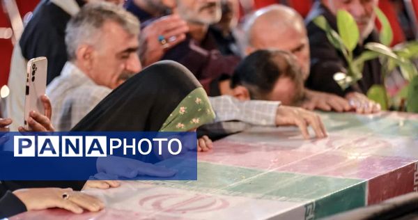  مراسم بزرگ یاد یاران شهر پرند به شهادت رهبر حزب الله لبنان