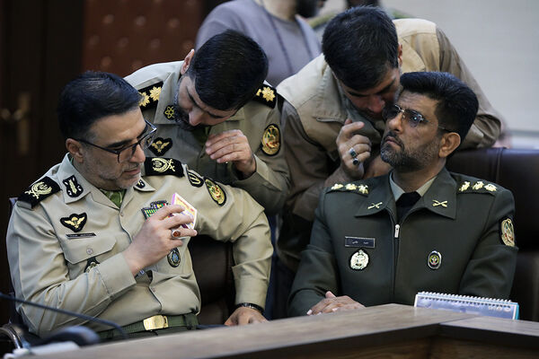 نشست خبری فرمانده نزاجا به مناسبت روز ارتش
