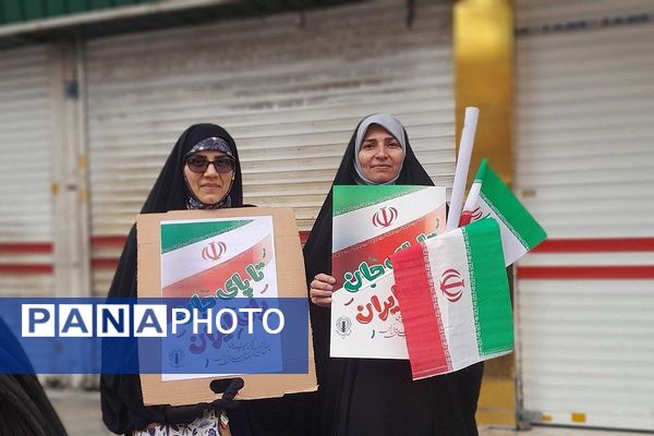 حضور گسترده مردم شهرستان شهید پرور شهرستان شهریار در راهپیمایی ۲۲ بهمن