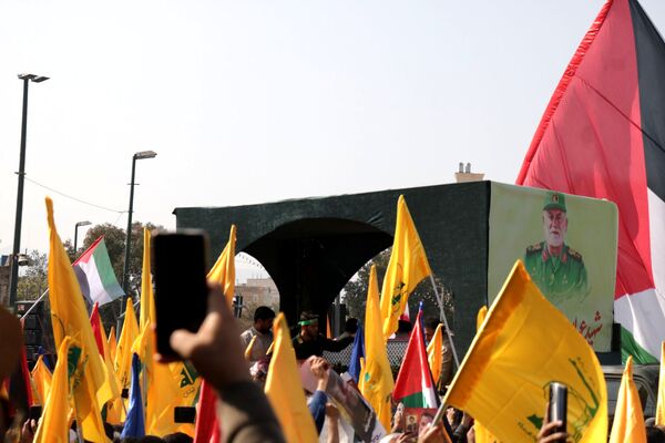 مراسم باشکوه تشیع شهید سردار نیلفروشان در مشهد مقدس 
