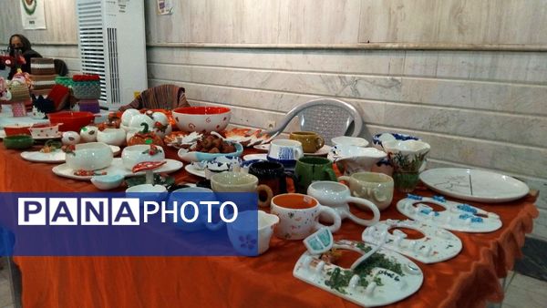 نمایشگاه صنایع‌دستی و سوغات شب یلدا در شهرستان محلات 