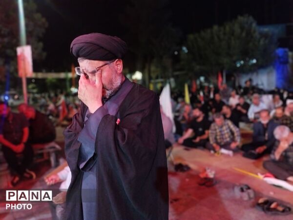 مسجد جامع؛ میعادگاهِ شبانه