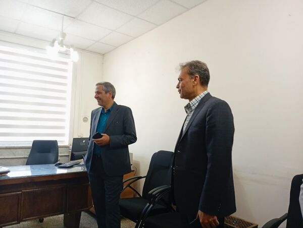  فرماندار کاشمر پای صحبت خبرنگاران پانا نشست