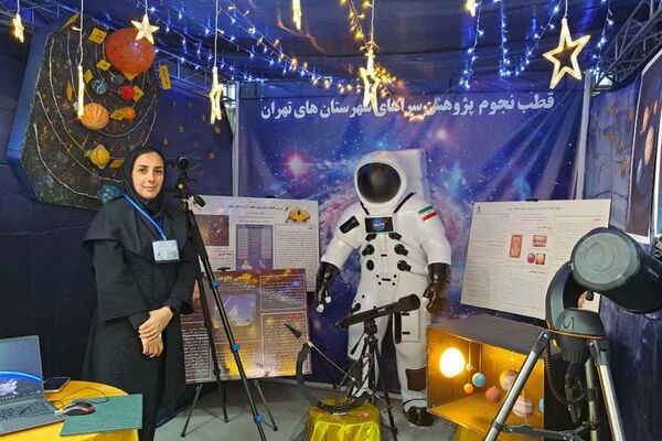 غرفه پژوهش سرای زکریای رازی، جذاب ترین غرفه نمایشگاه دستاوردهای پژوهشی دانش آموزان شهرستانهای تهران 