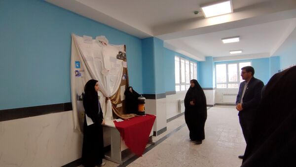 افتتاحیه نمایشگاه مدرسه انقلاب  در سملقان