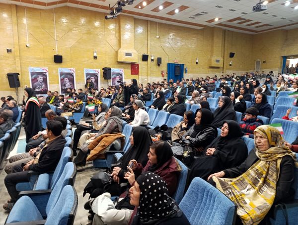 جشن باشکوه ولادت حضرت علی (ع) در سالن ارشاد 