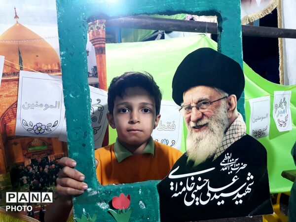 حضور فعال موکب «مهد آدینه» ستاد نماز جمعه در جشن‌های عید غدیر تویسرکان