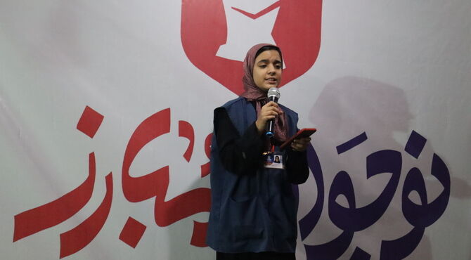 نوجوان امروز ، نوجوان مبارز