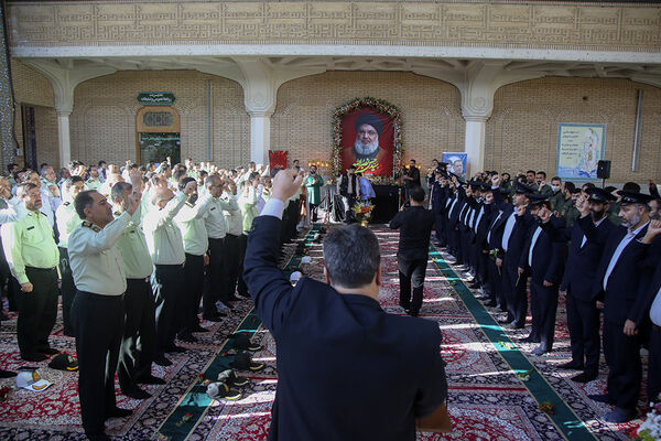 آیین گرامیداشت سالروز طوفان الاقصی با حضور کارکنان پلیس در قم