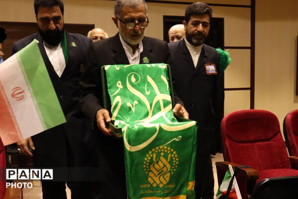 جشن روز دختر در سایه پرچم حرم حضرت معصومه (س) و خادمان امام رضا (ع)