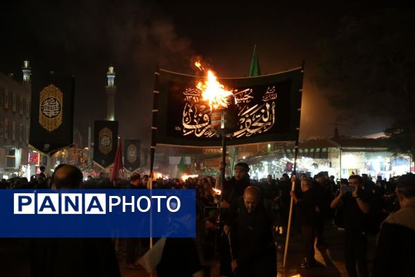 آیین «مشعل گردانی» نجفی‌های مقیم قم