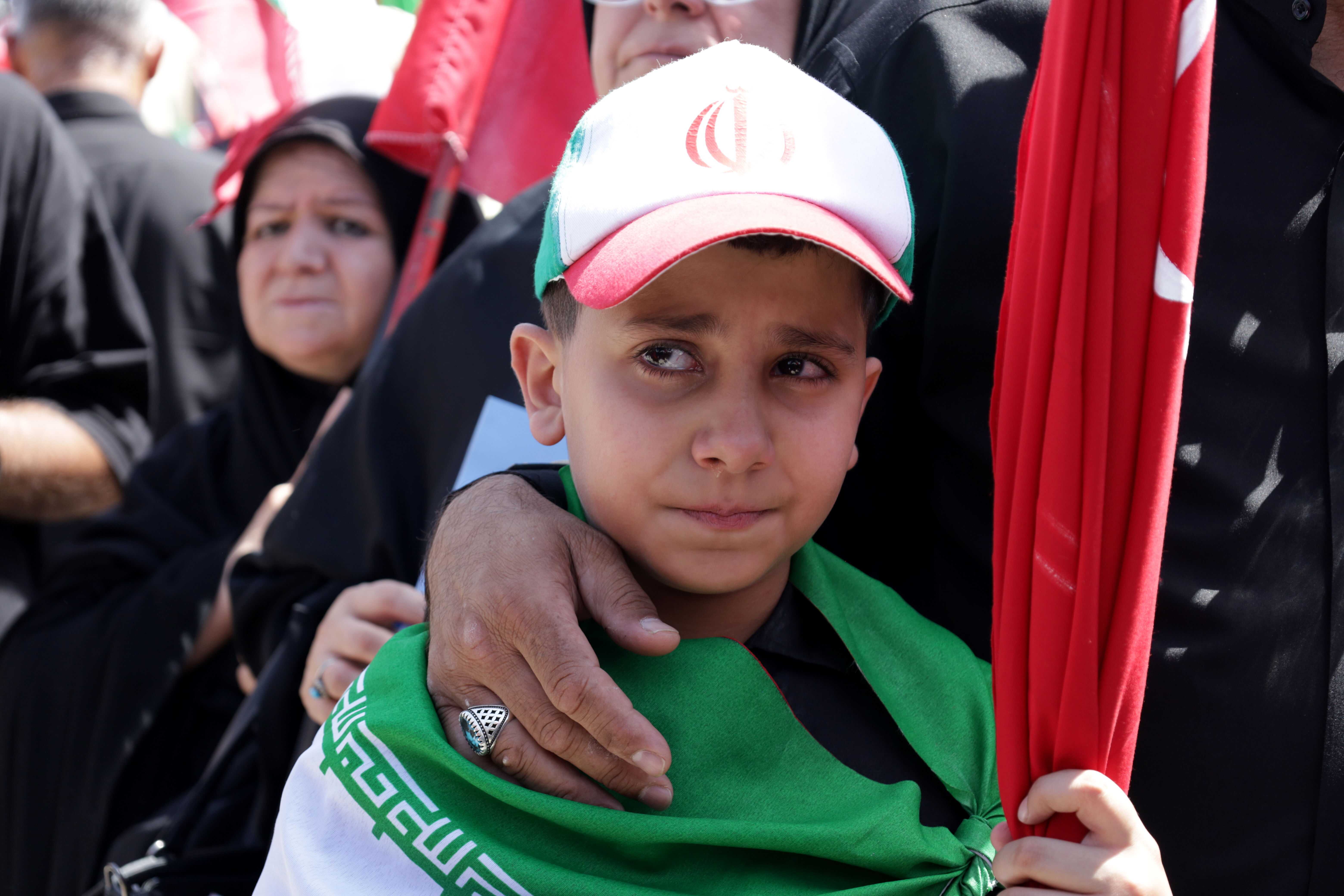 آخرین وداع ملت ایران با رهبر شهید 