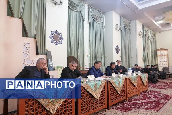 محفل انس با قرآن فرهنگیان و دانش آموزان خراسان رضوی در یادبود شهید جمهور