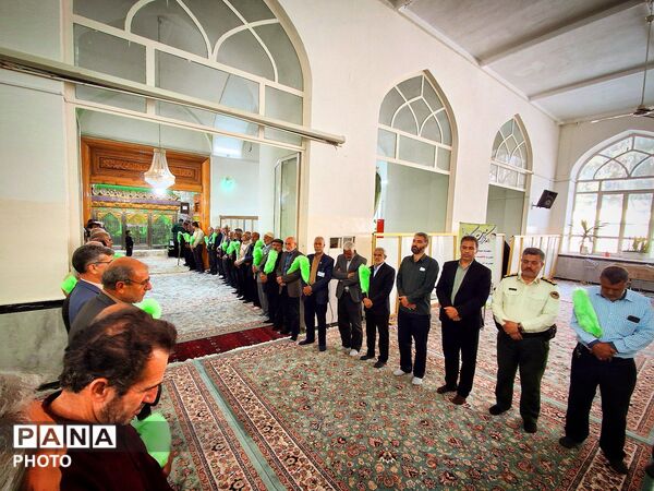 غبارروبی مزار مطهر امامزاده سید مرتضی