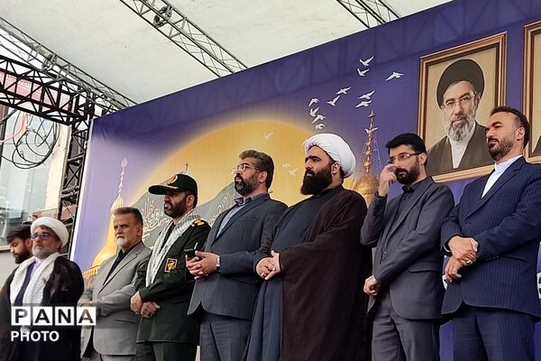 طنین لبیک به ایران امام‌رضایی؛ تجلی وحدت مدیران و بسیجیان در رزمایش بزرگ اقتدار