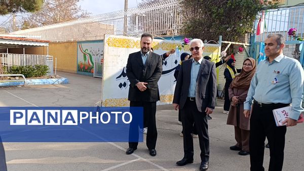 بیست و هشتمین گردهمایی کتاب گچ پژ در نیشابور 