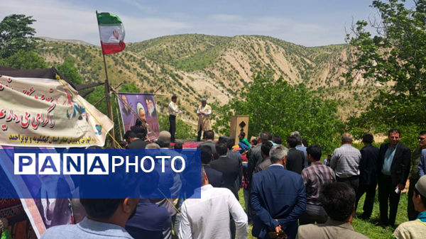 تقدیر از معلمان نمونه مناطق عشایری