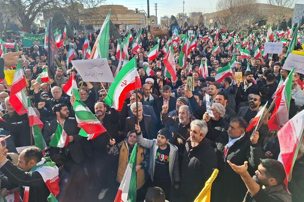 راهپیمایی و همبستگی مردم شهرستان پردیس در محکومیت اقدامات تروریستی