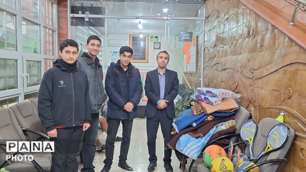بازدید نمایندگان مجلس دانش‌آموزی استان گلستان از اسکان جنگ زدگان