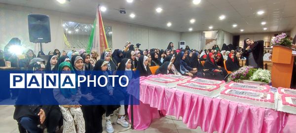 حضور دانش‌آموزان مدرسه خاقانی در جشن دختران آفتاب شیروان