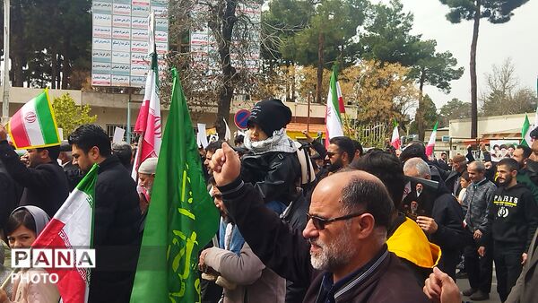 راهپیمایی قدس ، نماد مقاومت و وحدت ملت ایران و اسلامی ۲