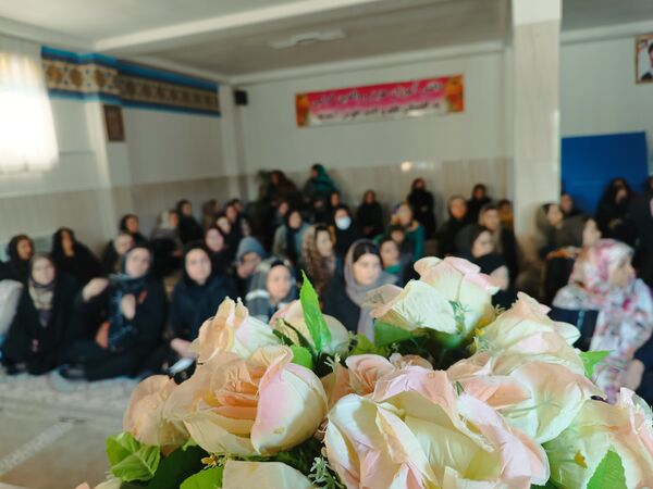برگزاری جلسه آموزش خانواده در دبیرستان دخترانه نور اردبیل