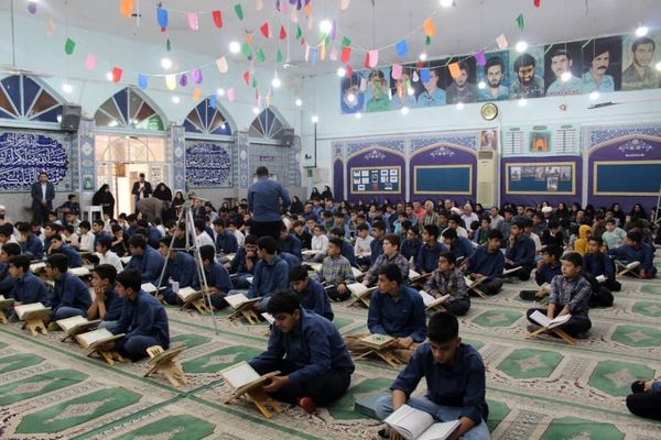 محفل انس با قرآن در مسجد المهدی(عج) اهواز