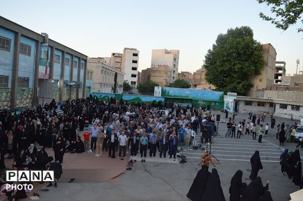 مراسم طلب آمرزش در روز عرفه، از زبان امام حسین «ع» در شهر امیریه