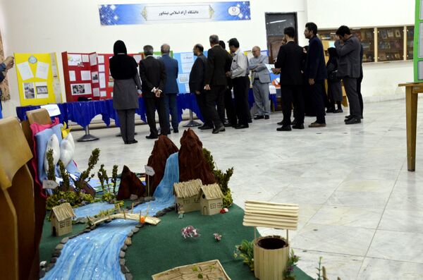 افتتاح نمایشگاه پژوهش های دانش آموزی در چارچوب جشنواره جابر بن حیان 