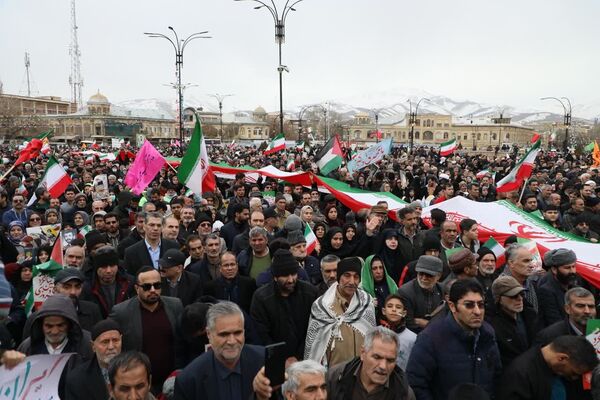  همدان یکصدا، رسالت تاریخی خود را تکرار کرد