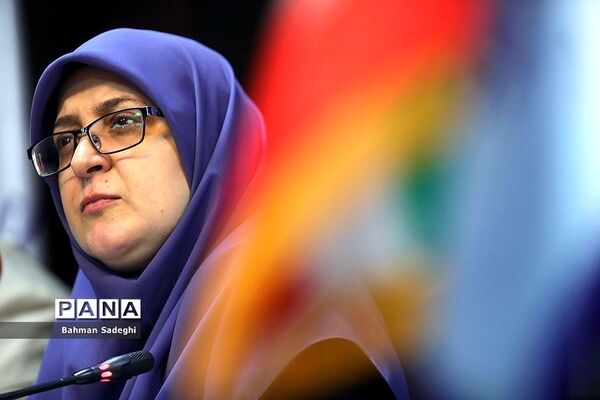 مهاجرانی: زنجیره تامین امنیت غذایی کشور به صورت کامل برقرار است