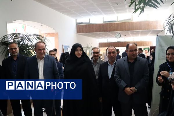 آیین تجلیل از برگزیدگان استانی جشنواره جابربن‌حیان و اصلاح روش‌های آموزش و تحول در محیط یادگیری در البرز