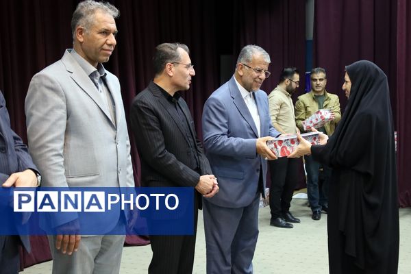 مراسم هفته پیوند اولیا و‌ مربیان در آذربایجان غربی