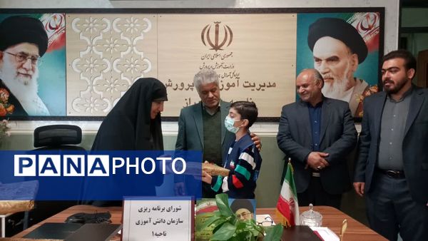 جلسه شورای برنامه‌ریزی سازمان دانش‌آموزی ناحیه یک شیراز