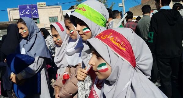 امروز صدای مرگ بر آمریکا در خیابان های شهر پیچید