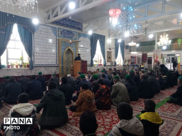 اقامه نماز جمعه عبادی سیاسی در  هفته سوم  ماه مبارک رمضان 