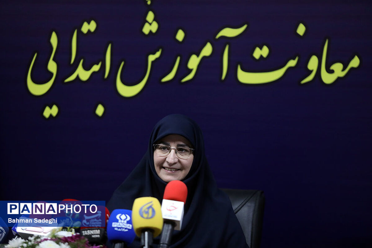 جذب ۳۰ هزار کودک بازمانده از تحصیل/ ۲۳ صدم درصد افزایش نرخ ارتقا و ۱۴ درصد کاهش نرخ تکرار پایه در مقطع ابتدایی/ افزایش هنرستان‌های فنی‌وحرفه‌ای و کاردانش عشایری از ۱۰۵ به ۱۱۹ مورد