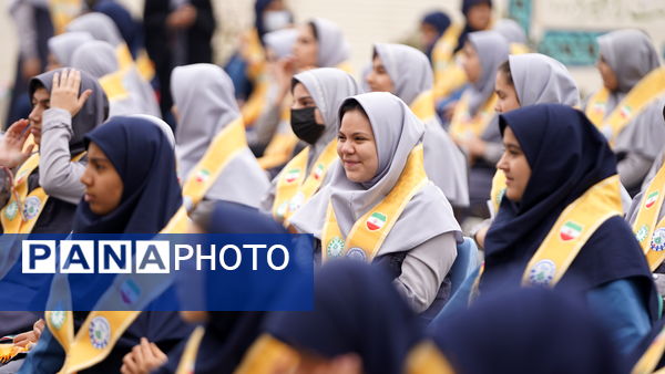 همایش استانی «وطن‌یار» در مدرسه کوثر اراک با حضور قائم‌مقام سازمان دانش‌آموزی کشور