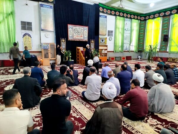 همایش تحلیلی بصیرتی بشارت فتح 
