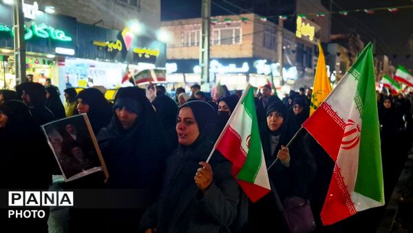 چهاردهمین تجمع باشکوه مردم فردیس در خون‌خواهی امام امت