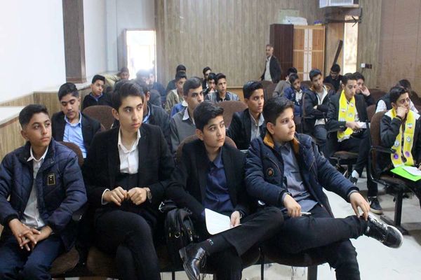 سیزدهمین دوره انتخابات مجلس دانش آموزی پسران سراسر 