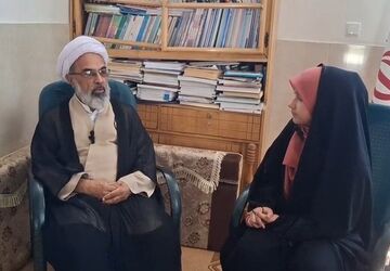 اگر کسی برای امام حسین (ع) گریه کند بهشت بر او واجب می شود