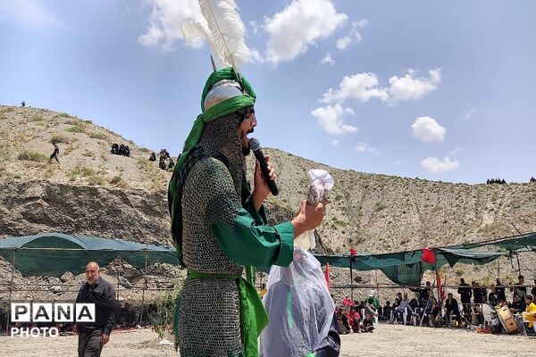 مراسم تعزیه خوانی امام حسین (ع) در روز عاشورای حسینی، شهر بار نیشابور