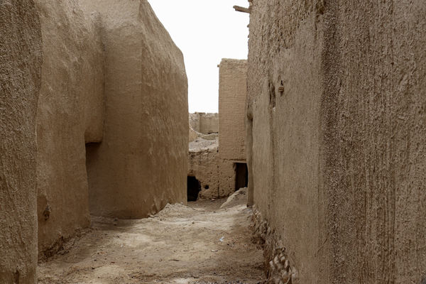 قلعه باستانی ایزدخواست؛ نخستین بنای طبقاتی دنیا