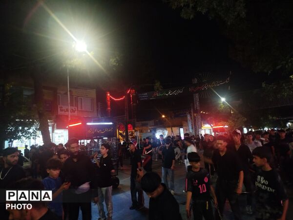 اجتماعات شبانه همراه با هیئت زنجیر زنی در نیشابور