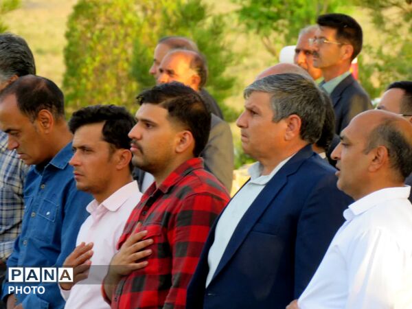 همایش «سپاس معلم» در خلیل‌آباد